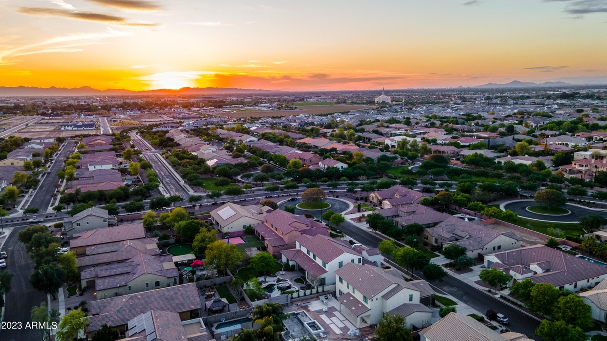 Stratland Estates